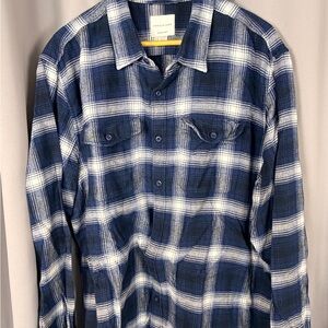 American Eagle Outfitters Blue & White Plaid Button-Up Shirt